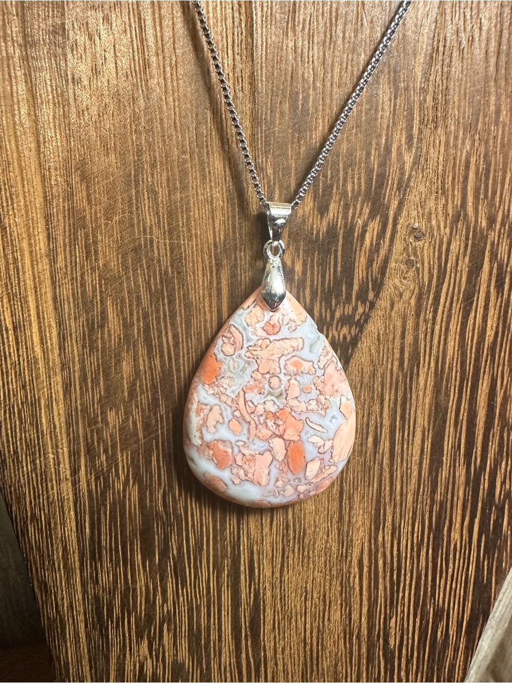 RESERVED Petal Agate Teardrop Pendant Necklace on Chain - Picture 8 of 11